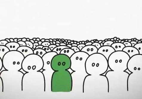 总觉得别人在关注自己，害怕出丑是什么心理